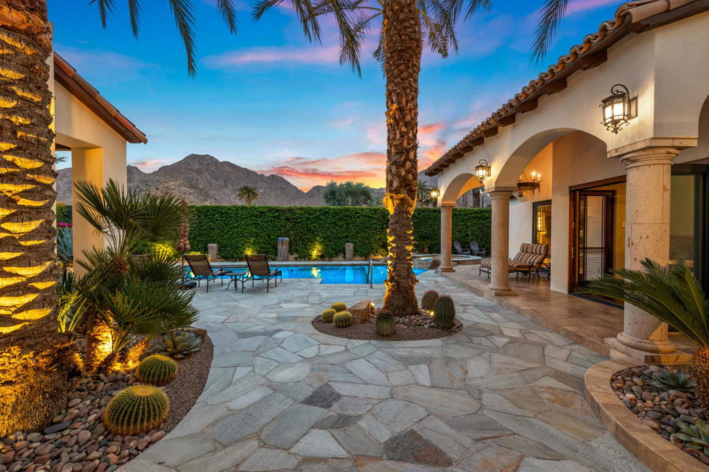 45645 Cochise Way