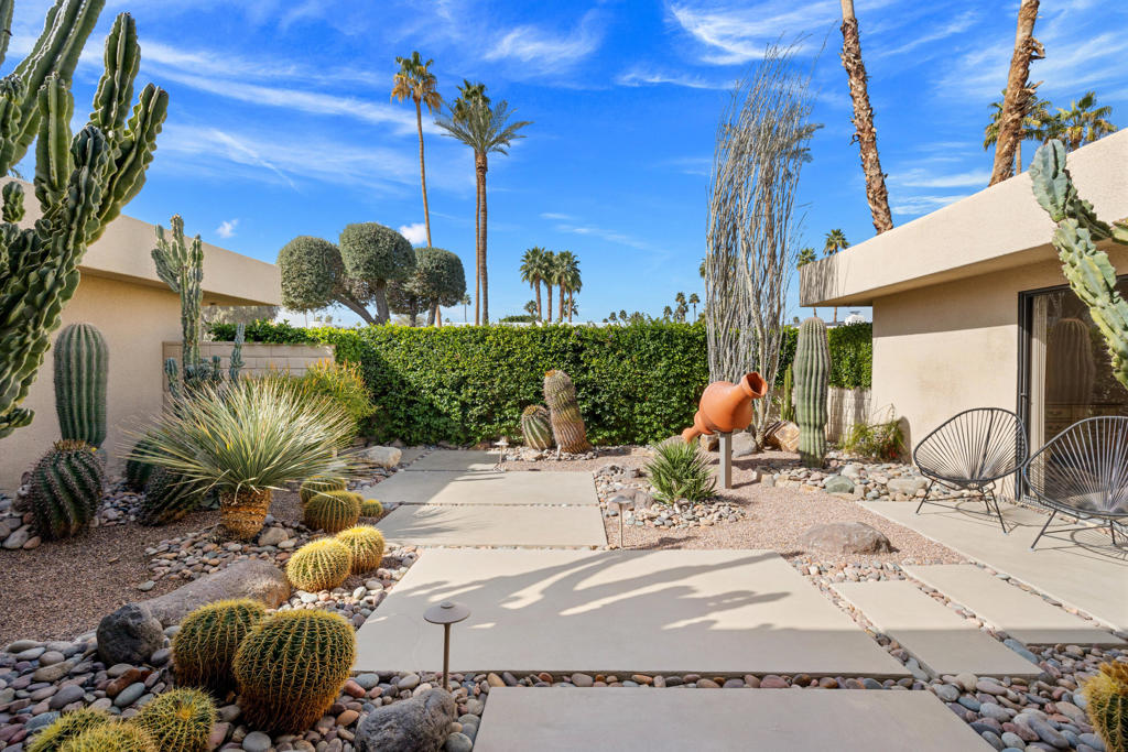 45630 Camino Del Rey