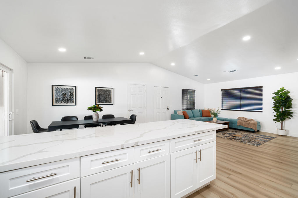 81185 Paludosa Drive