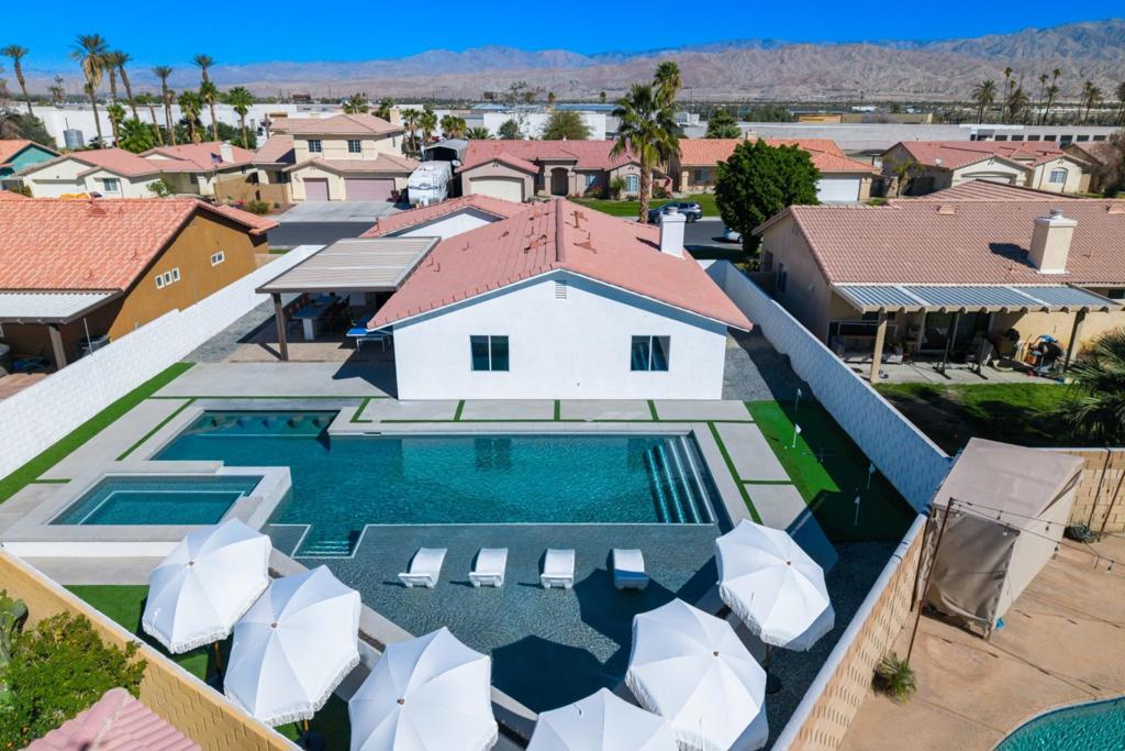 81185 Paludosa Drive