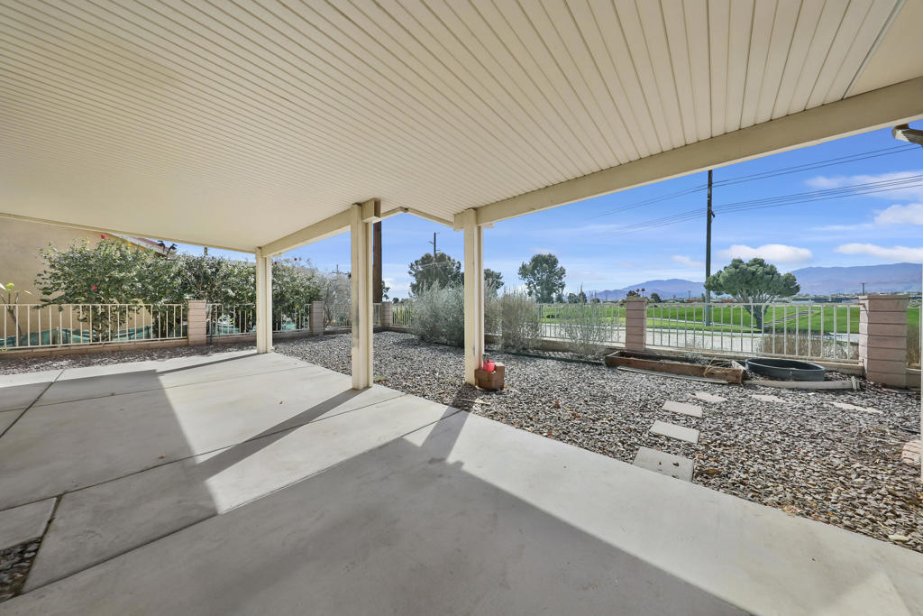 73951 White Sands Drive