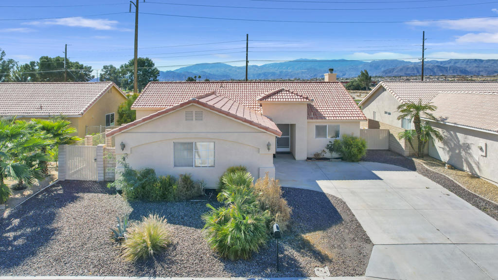 73951 White Sands Drive