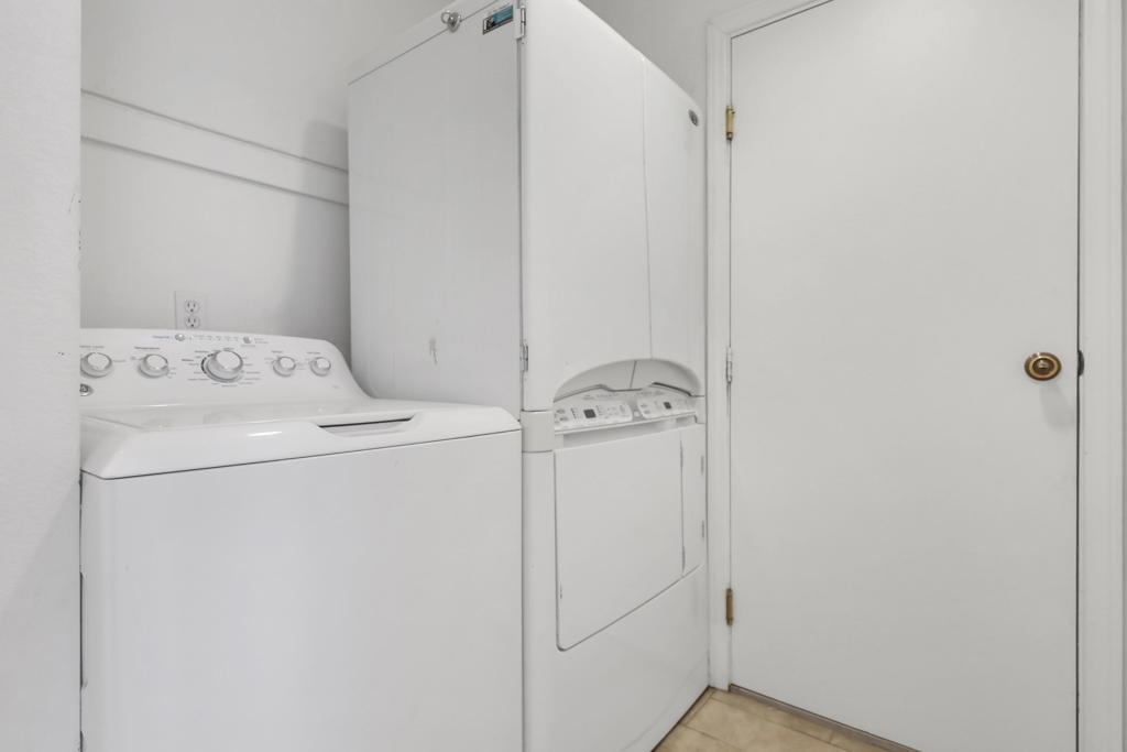 73951 White Sands Drive