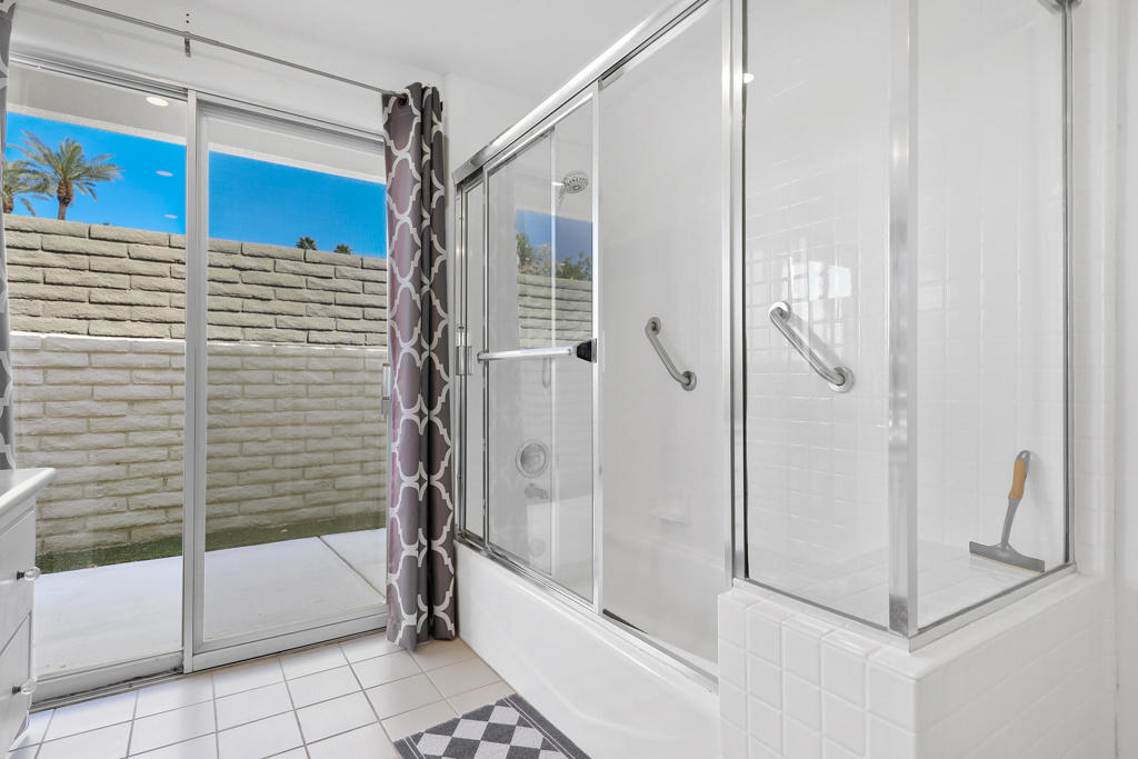 45084 Avenida Codorniz