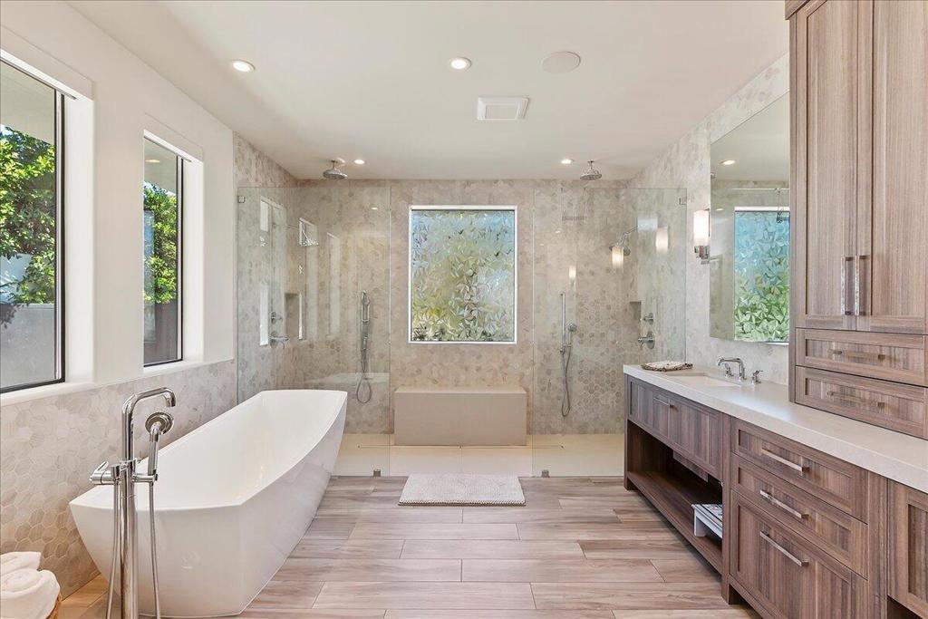 72239 Desert Drive