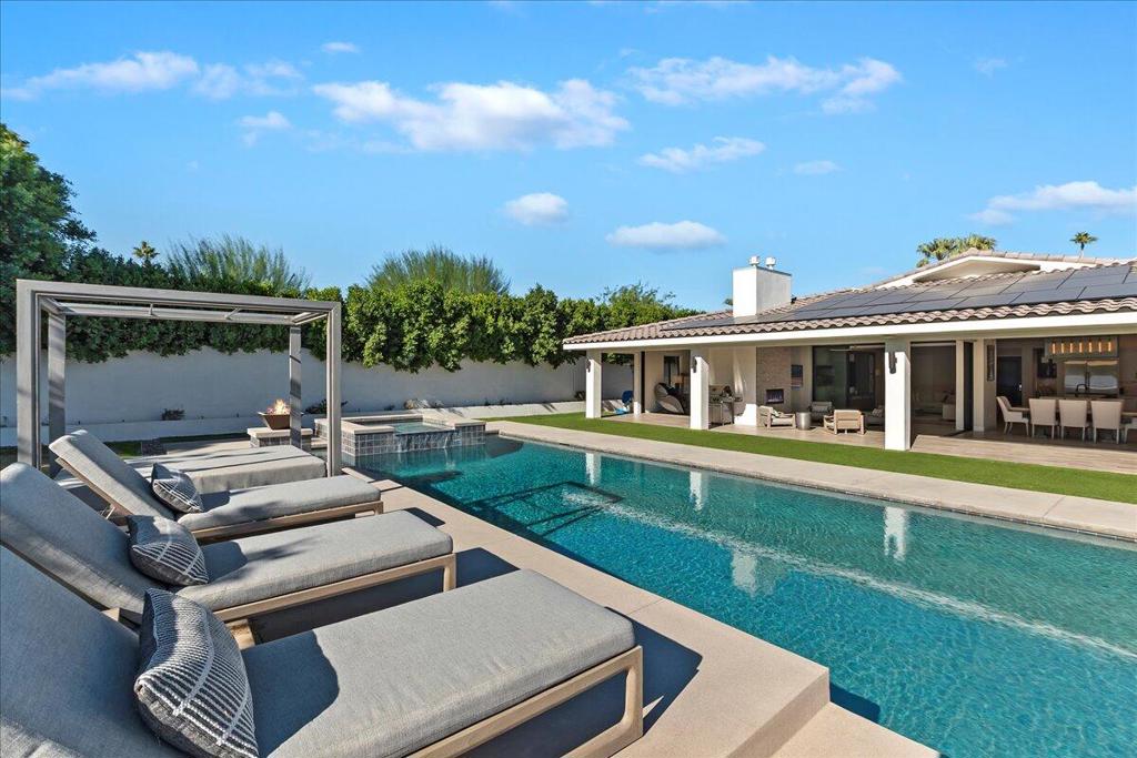 72239 Desert Drive