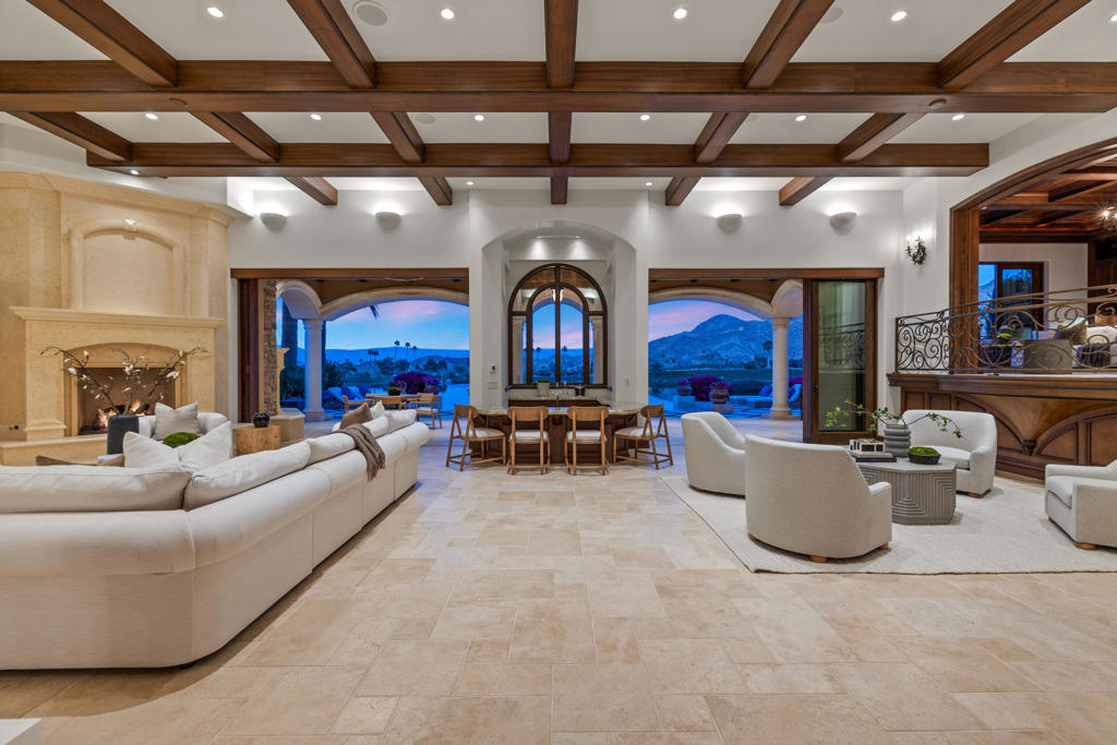 49981 Ridge View Way