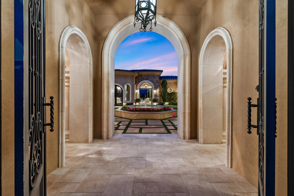 49981 Ridge View Way