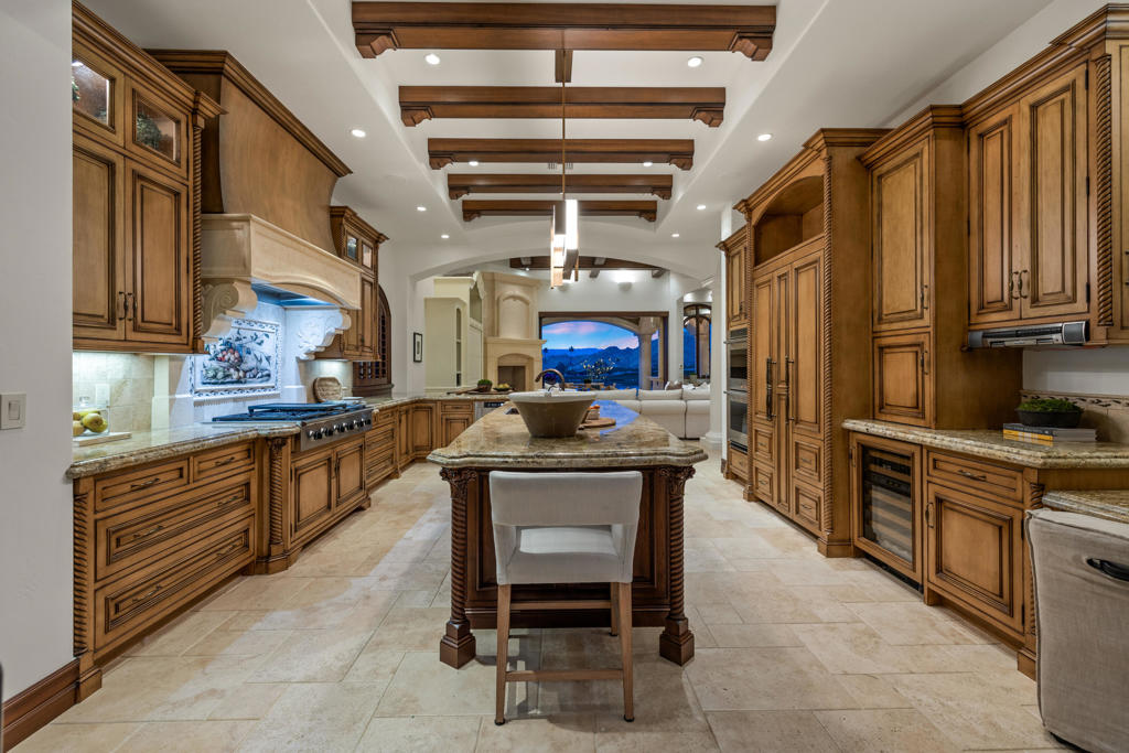 49981 Ridge View Way