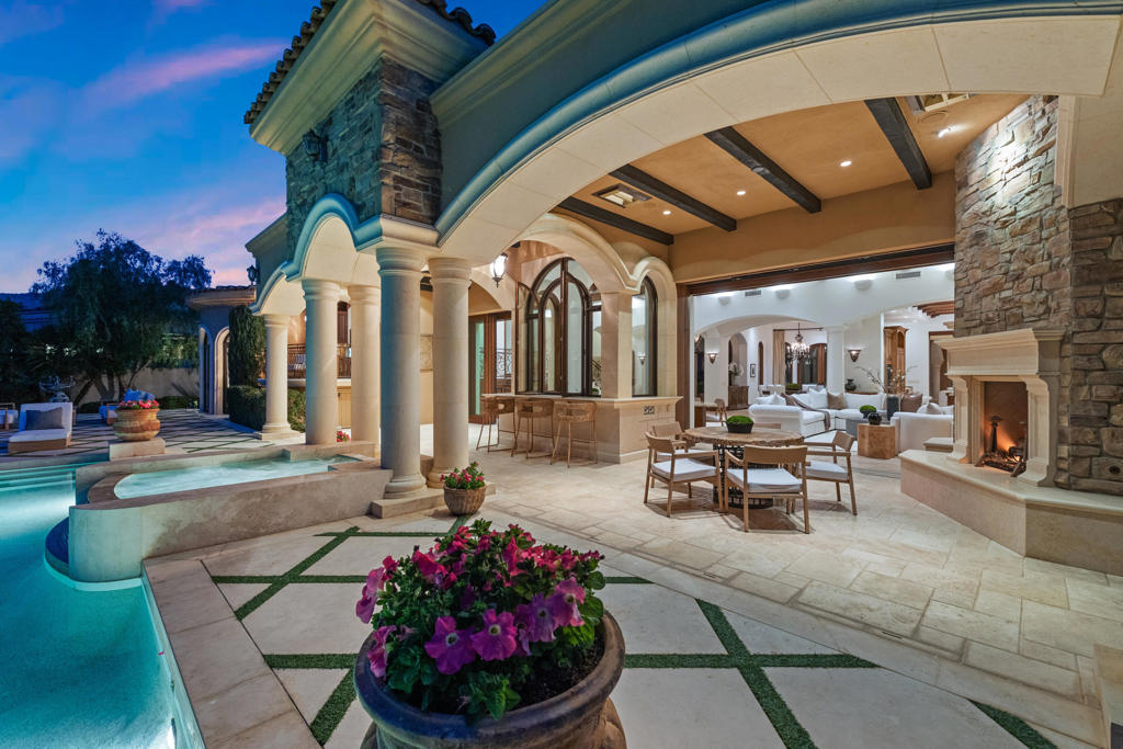 49981 Ridge View Way