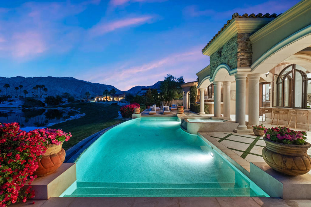 49981 Ridge View Way