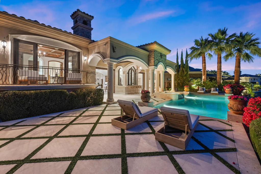 49981 Ridge View Way