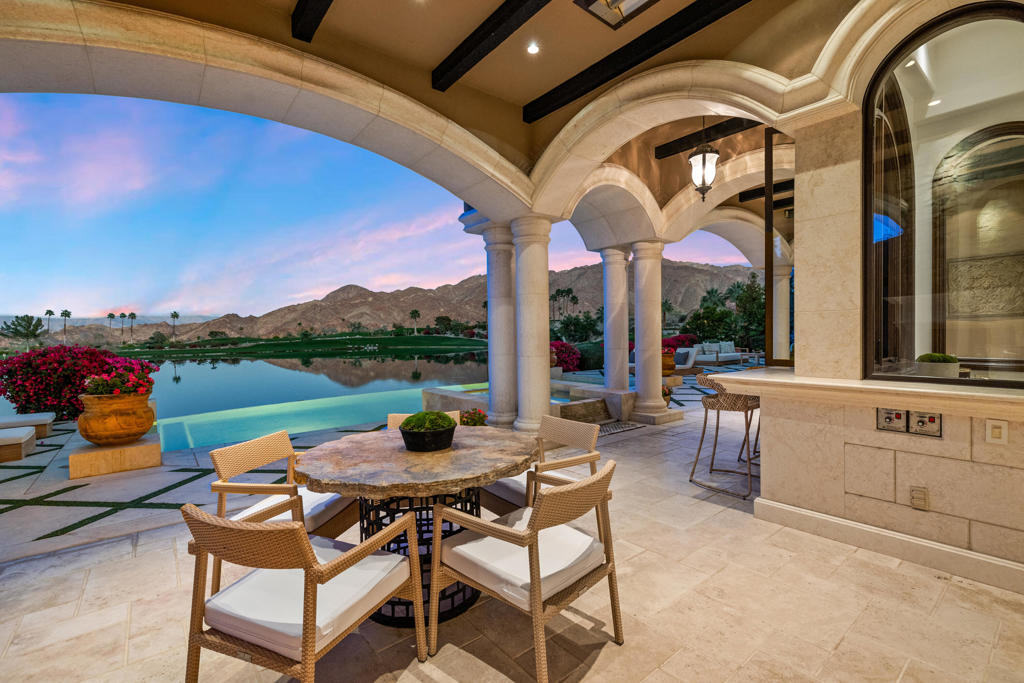 49981 Ridge View Way