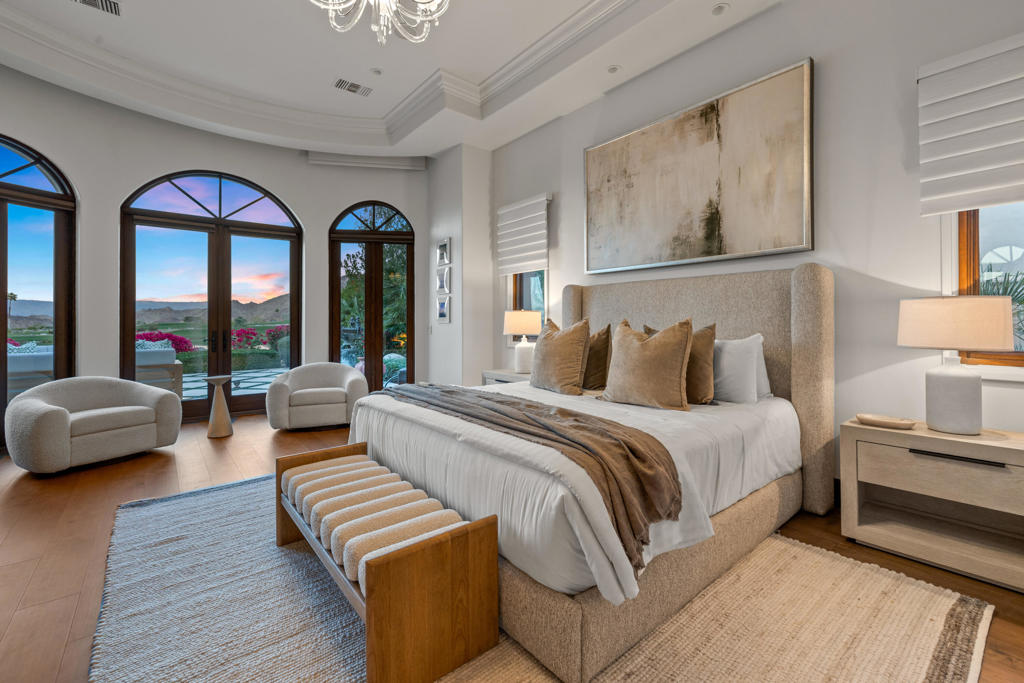 49981 Ridge View Way