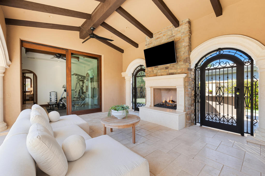 49981 Ridge View Way