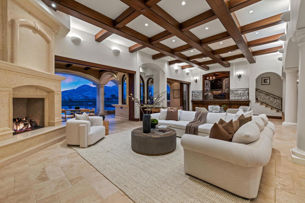 49981 Ridge View Way