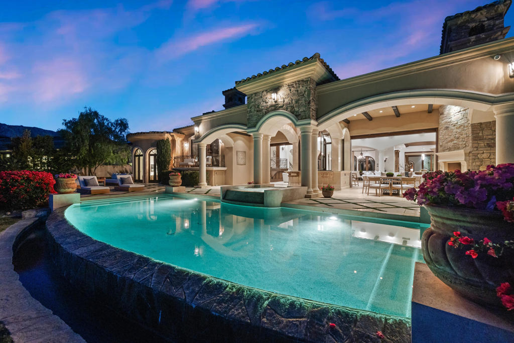 49981 Ridge View Way