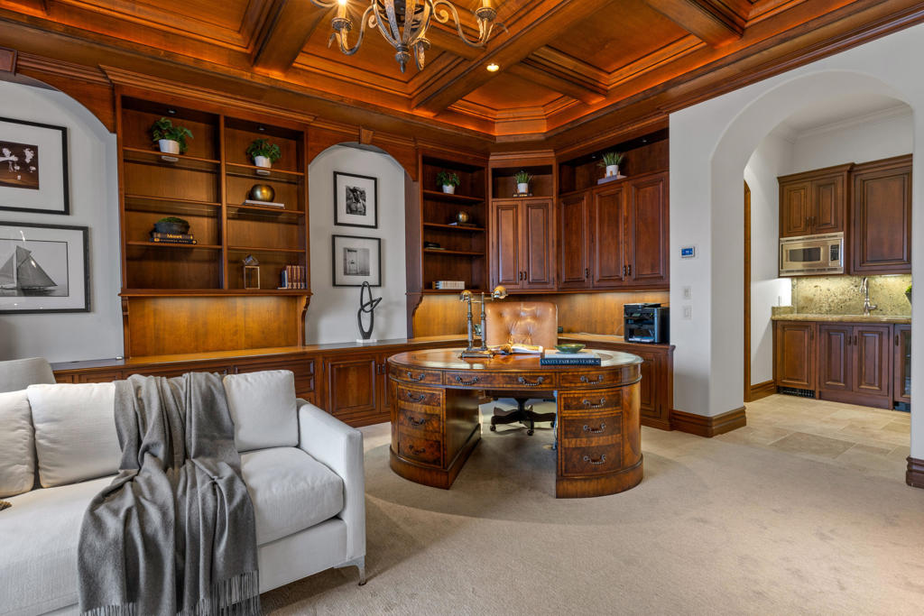 49981 Ridge View Way