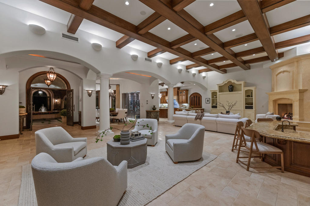 49981 Ridge View Way