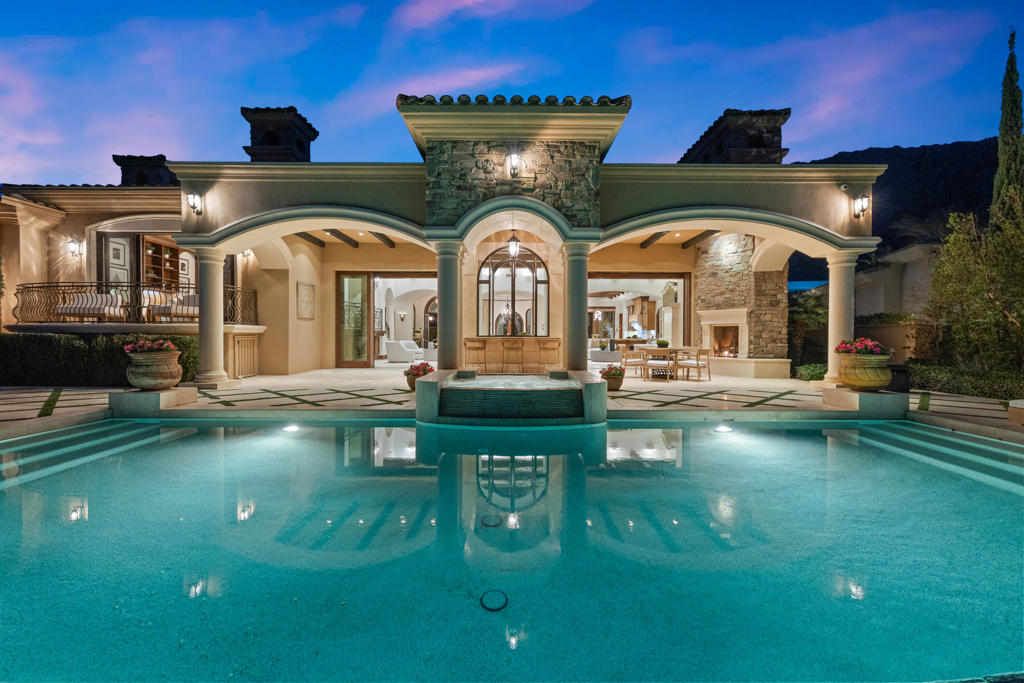 49981 Ridge View Way