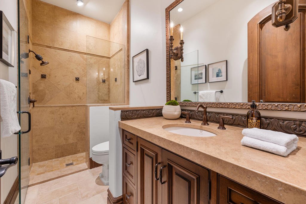 49981 Ridge View Way