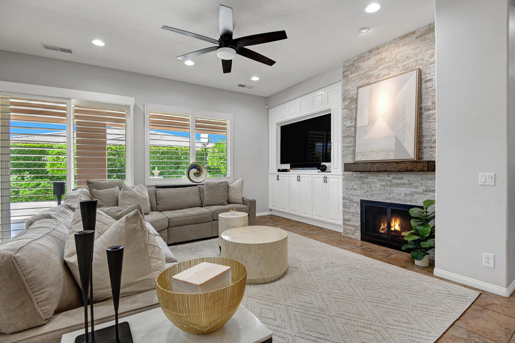 48223 Coosbay Bridge Circle