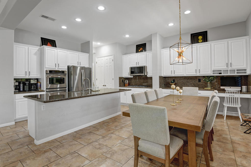 48223 Coosbay Bridge Circle