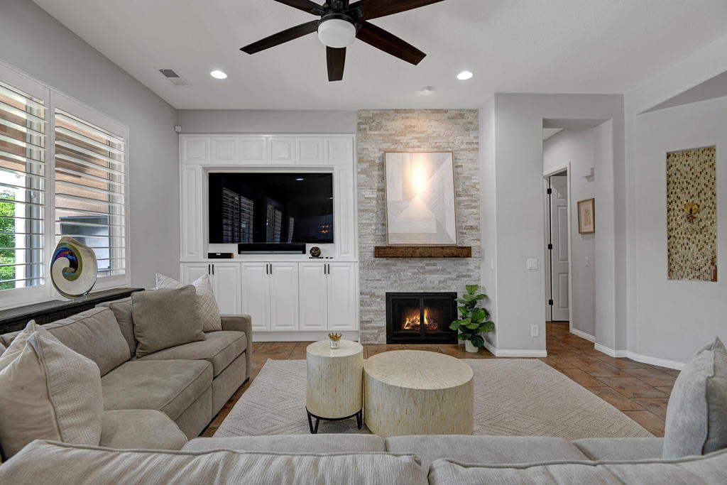 48223 Coosbay Bridge Circle