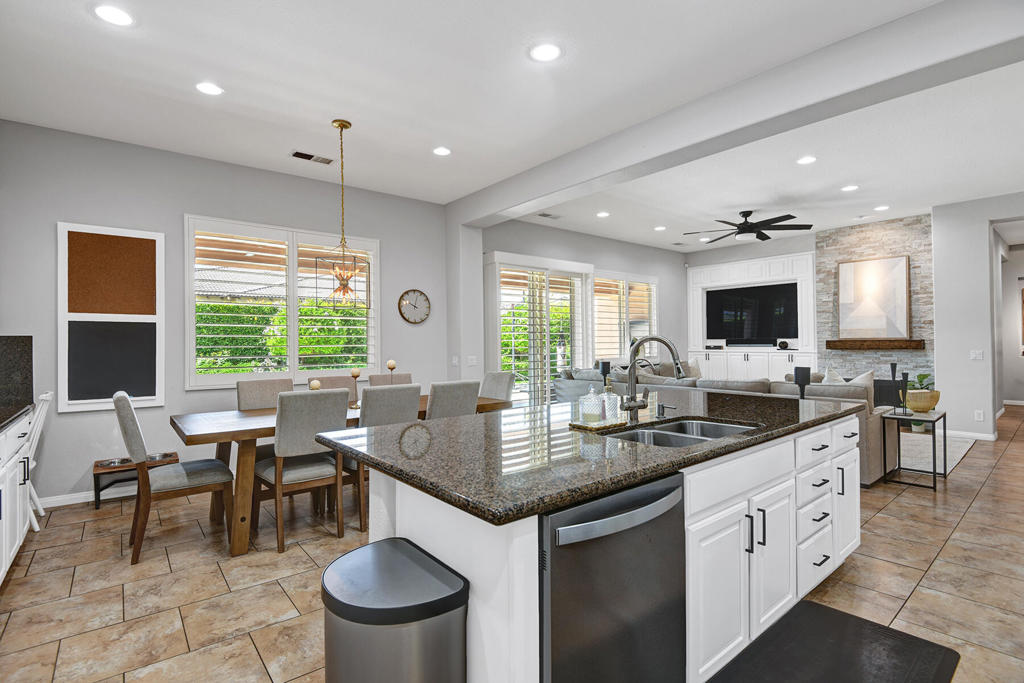 48223 Coosbay Bridge Circle