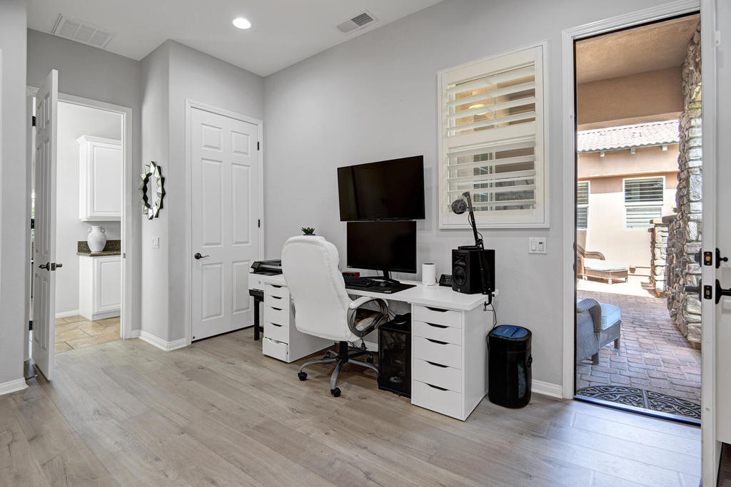 48223 Coosbay Bridge Circle