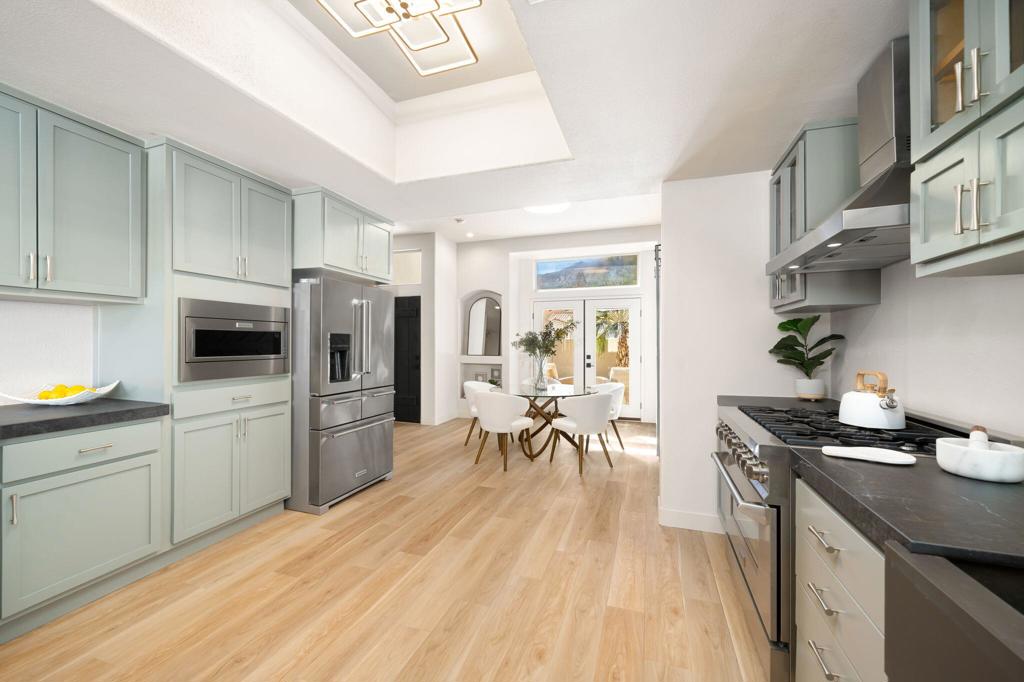 54640 Avenida Obregon