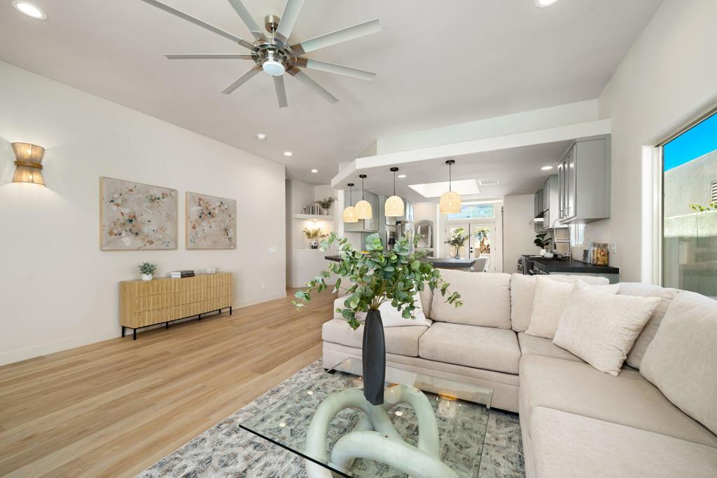 54640 Avenida Obregon