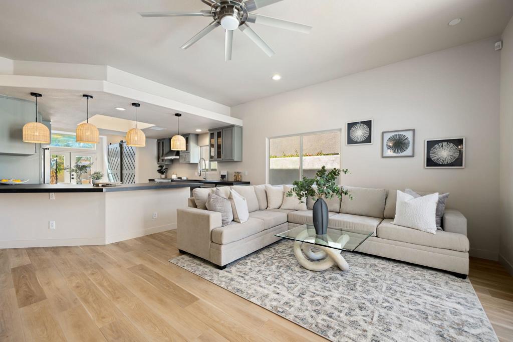 54640 Avenida Obregon