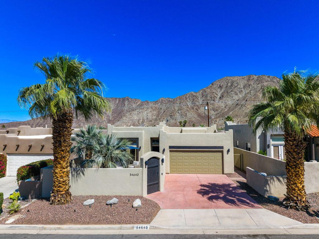 54640 Avenida Obregon