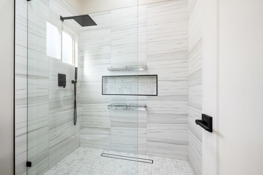 54640 Avenida Obregon