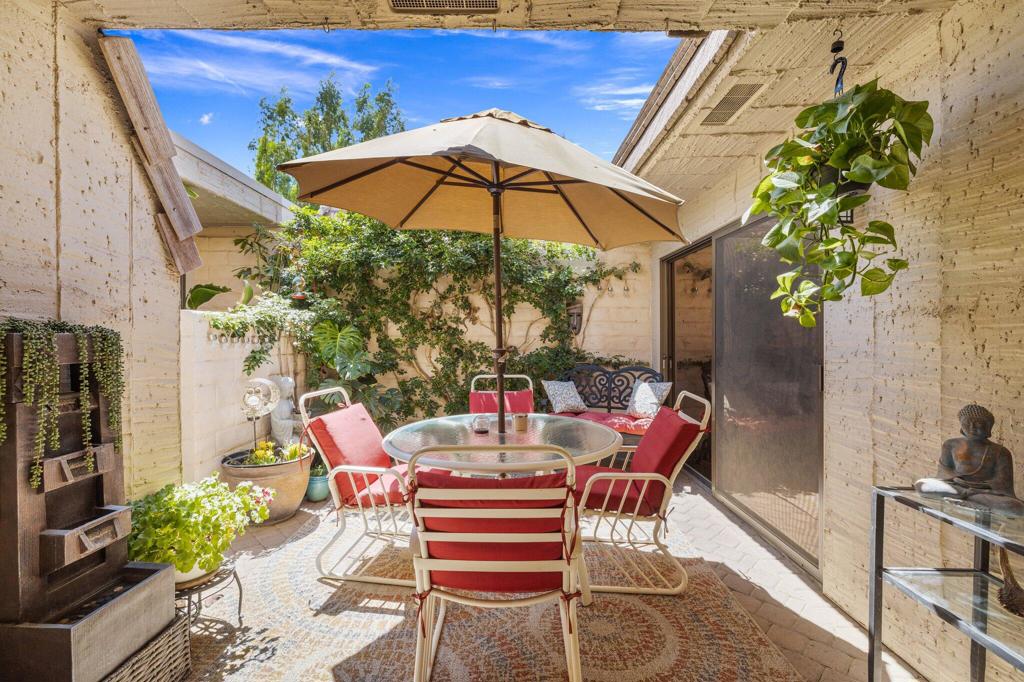 74903 Chateau Circle