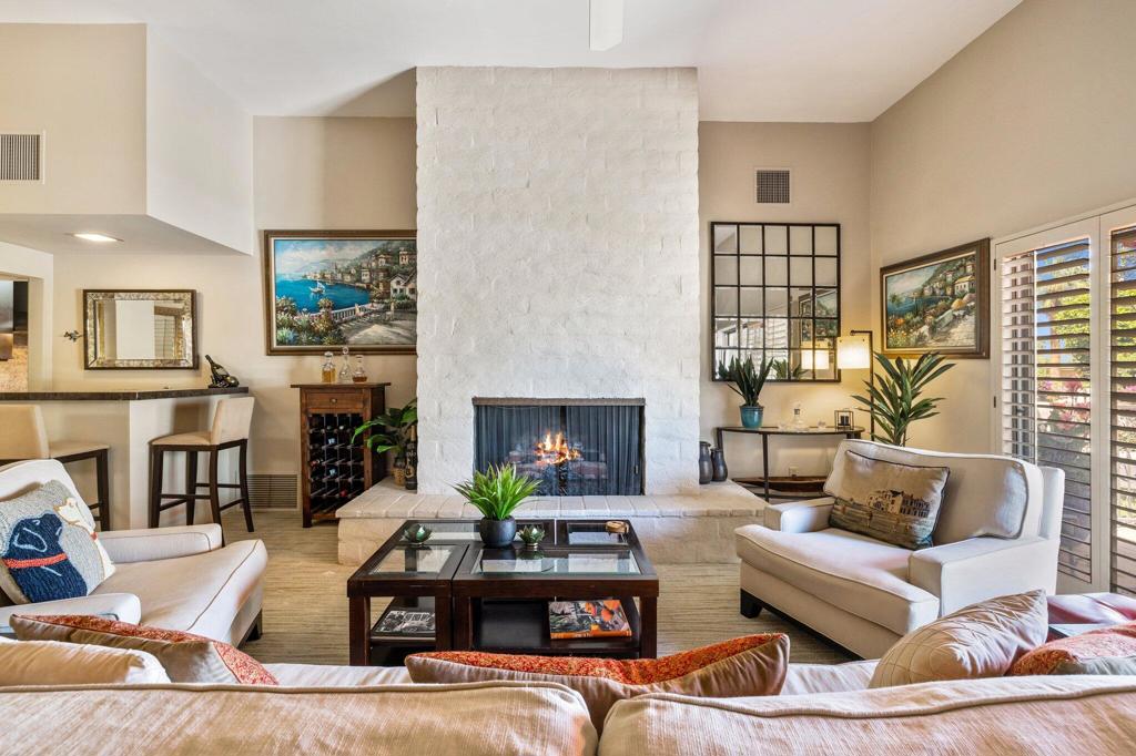 74903 Chateau Circle