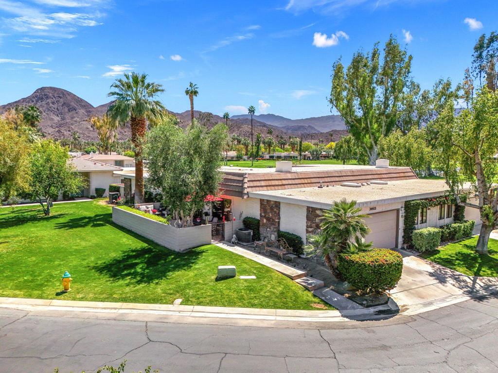 74903 Chateau Circle