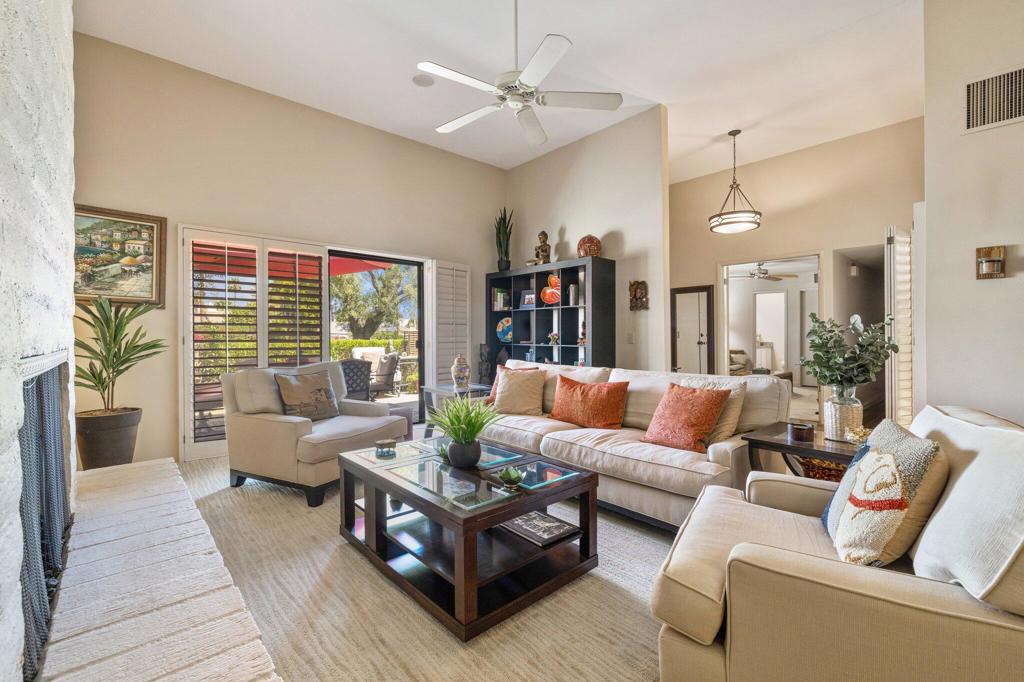 74903 Chateau Circle