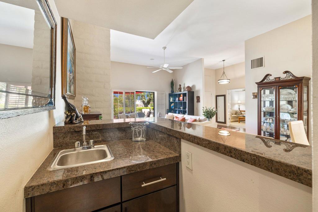 74903 Chateau Circle