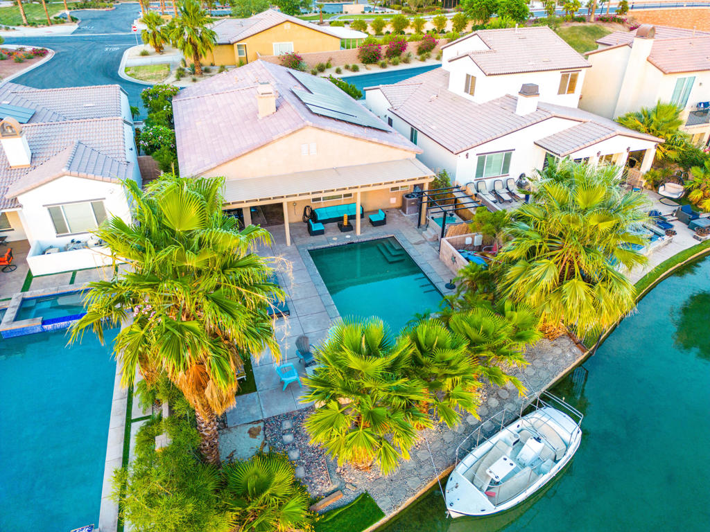 42861 Beato Court