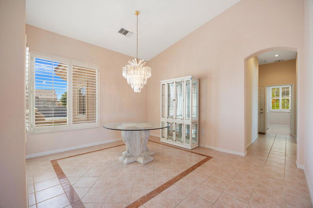 38173 Grand Oaks Avenue