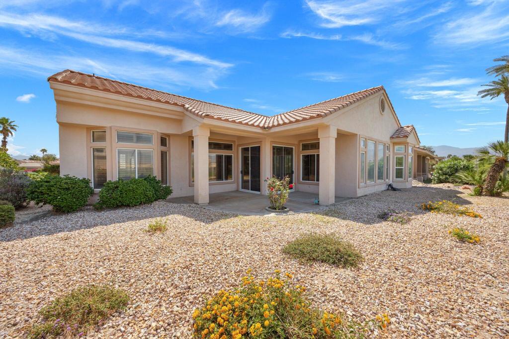 38173 Grand Oaks Avenue