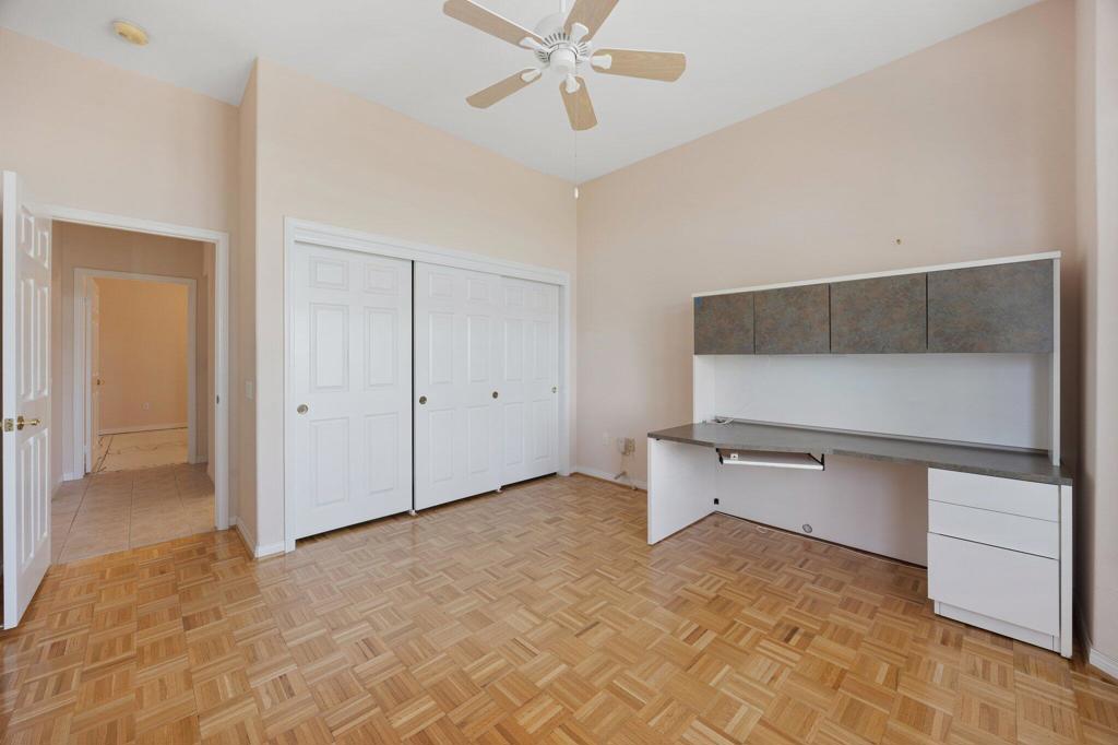 38173 Grand Oaks Avenue