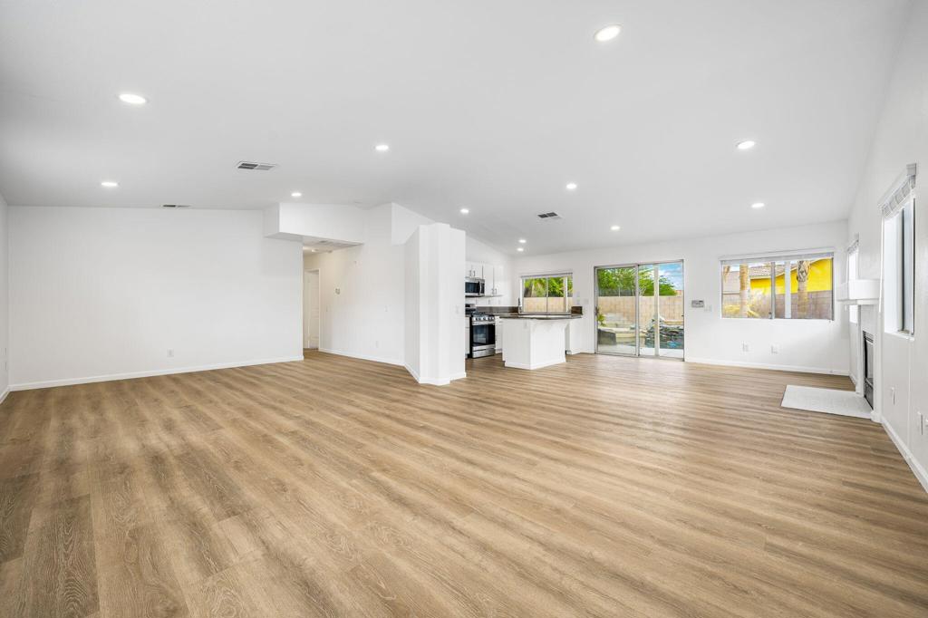 45420 Deerbrook Circle