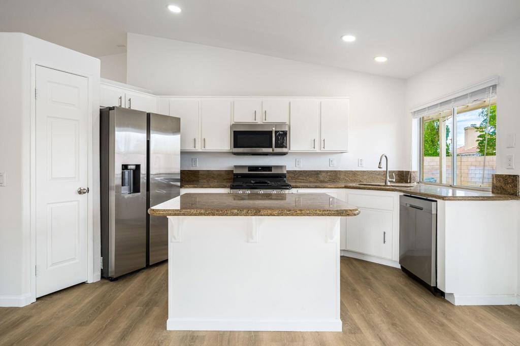 45420 Deerbrook Circle