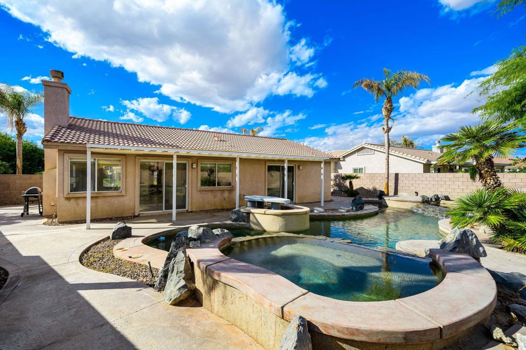 45420 Deerbrook Circle