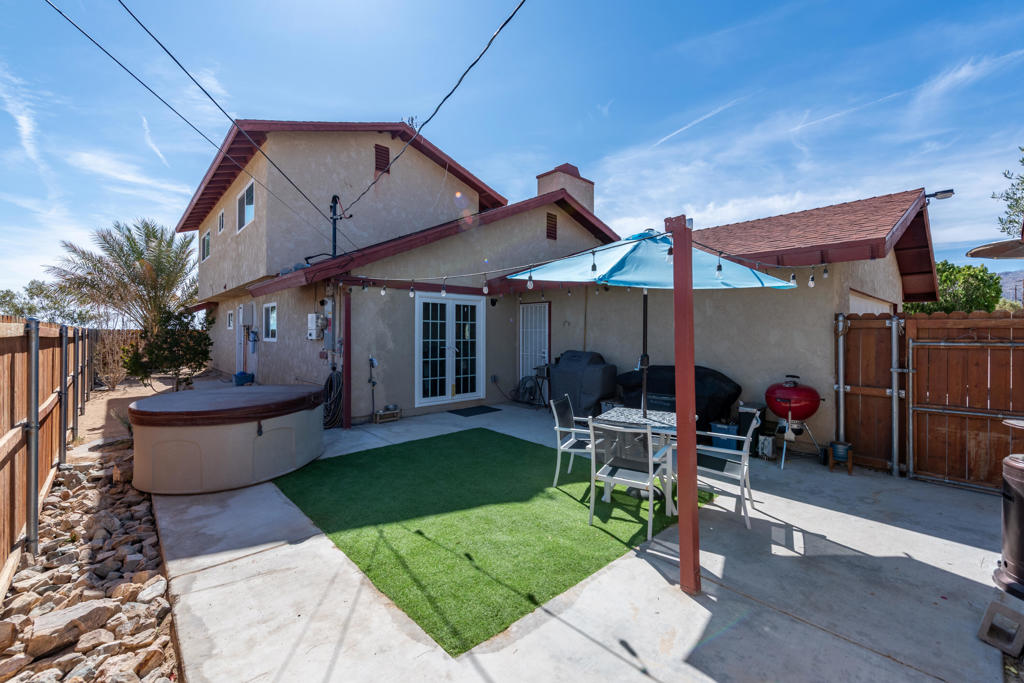 72080 Manana Drive