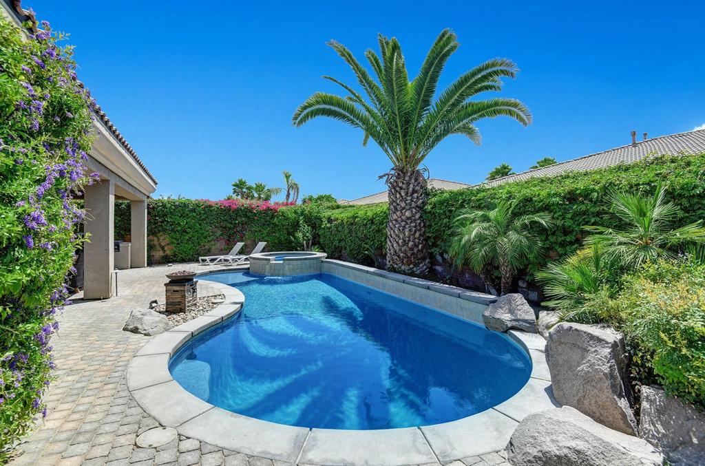 80055 Golden Gate Drive