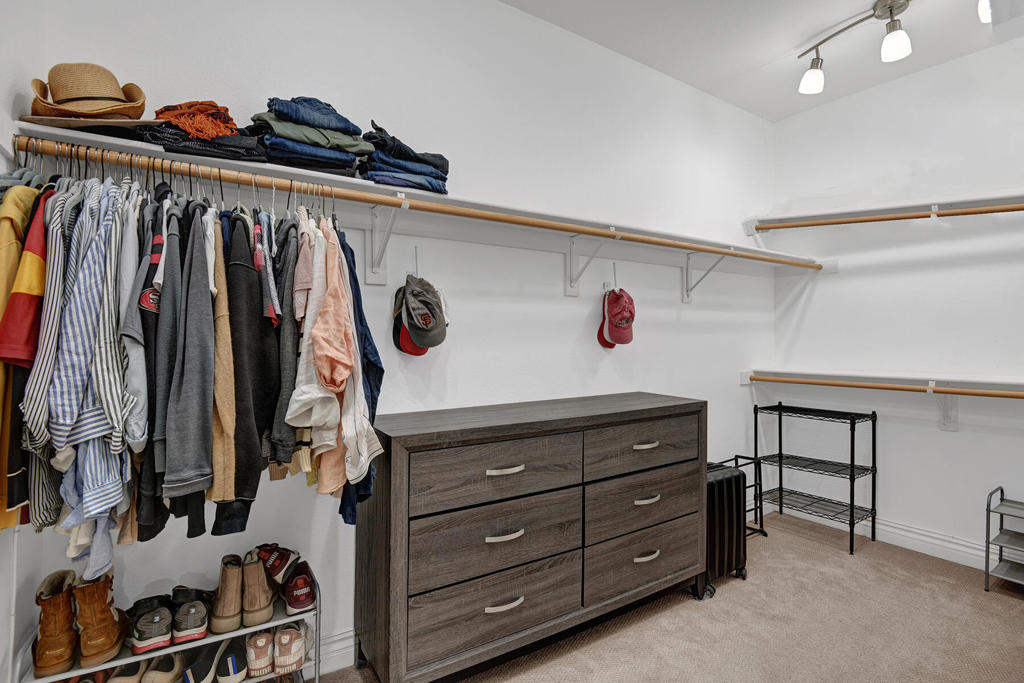 80055 Golden Gate Drive